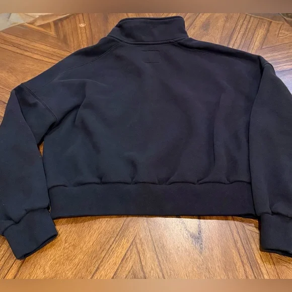 Abercrombie&Fitch Women’s Zippered Pullover Size Small - Picture 2 of 3